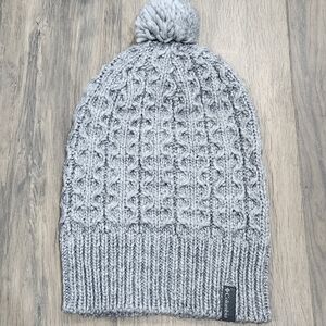 Columbia Cable Knit Pom Beanie